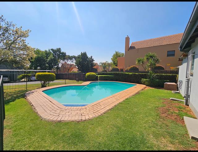 2 BEDROOM APARTMENT TO LET IN BOSKRUIN